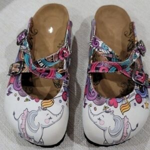 CALCEO ELEPHANT PATTERNED CLOGS, Women's Size 36/ US 5.5